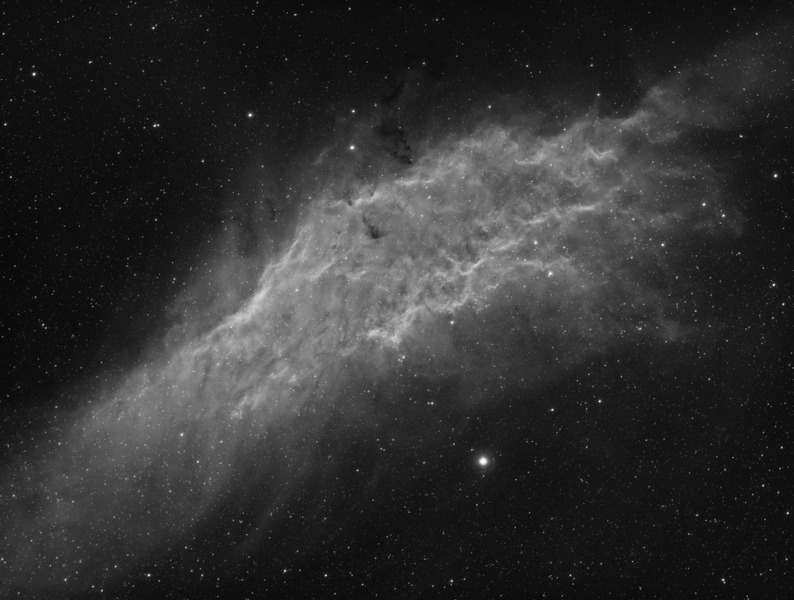 20161209_plus_20161210_NGC1499_Ha_WIP2_present.jpg